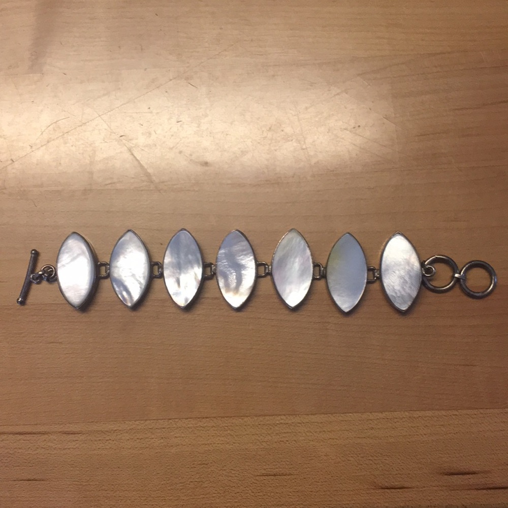 Mother of pearl bracelet